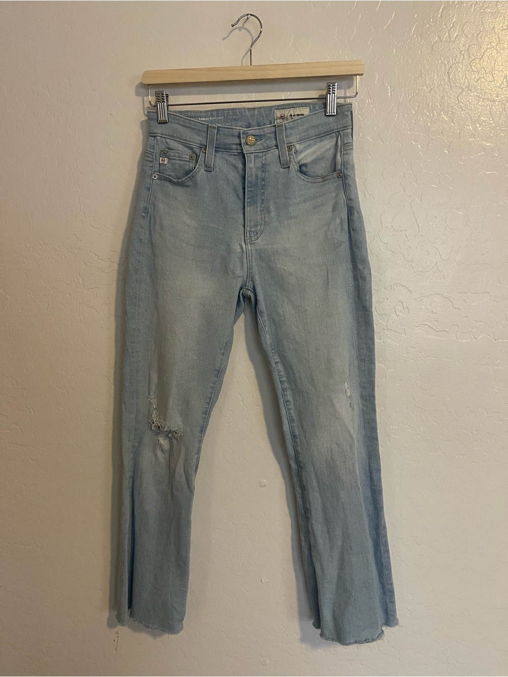 ag adriano goldschmied high rise boot crop light wash distressed Size 26